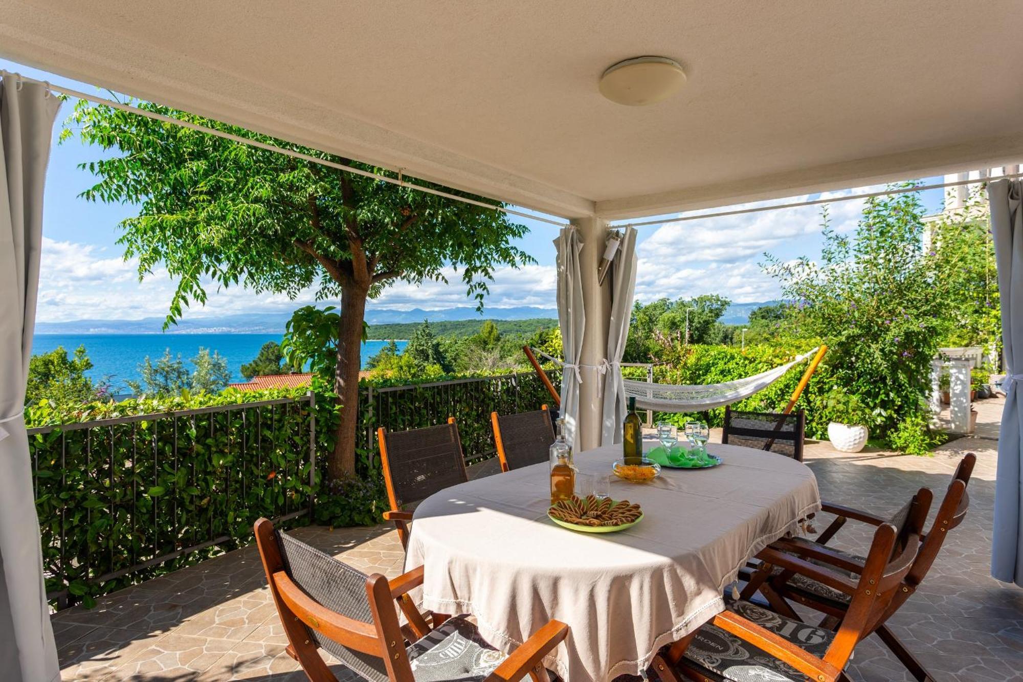 Apartments By The Sea Njivice, Krk - 5296 מראה חיצוני תמונה
